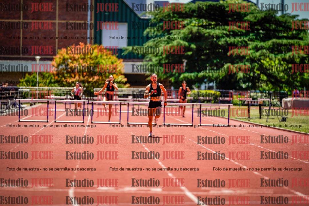 Fotos de los 400 m con vallas de mujeres