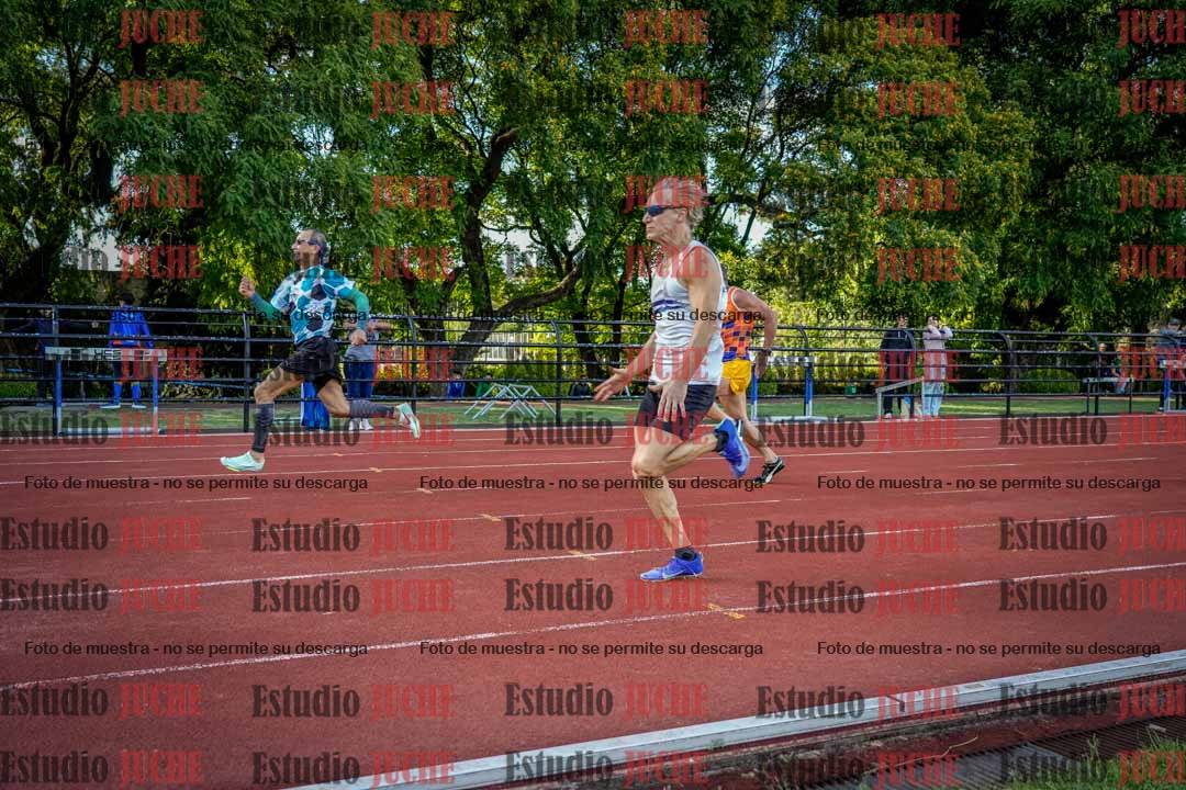Fotos de los 100 m llanos de varones