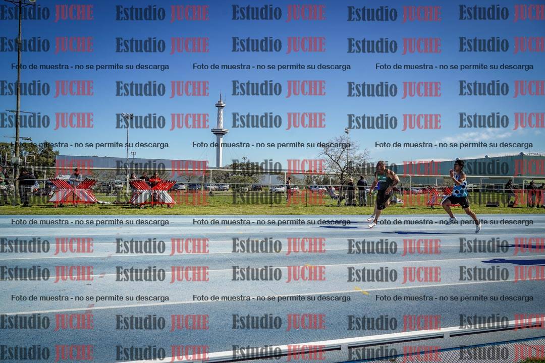 Fotos de los 100 m llanos de varones