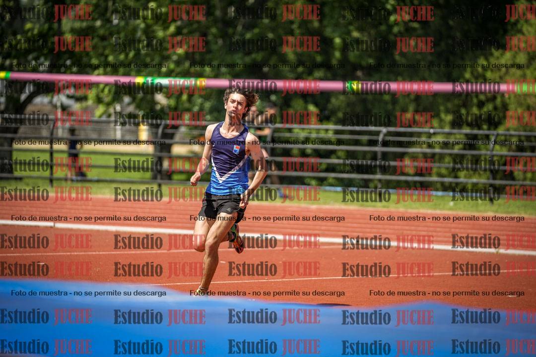 Fotos del salto en alto de varones