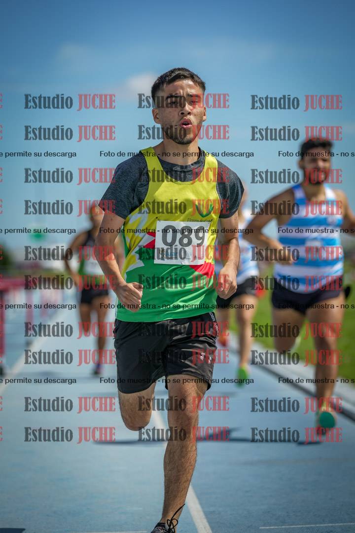 Fotos de los 1000 m llanos de varones