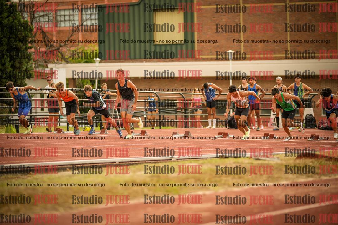 Fotos de los 100 m llanos de varones