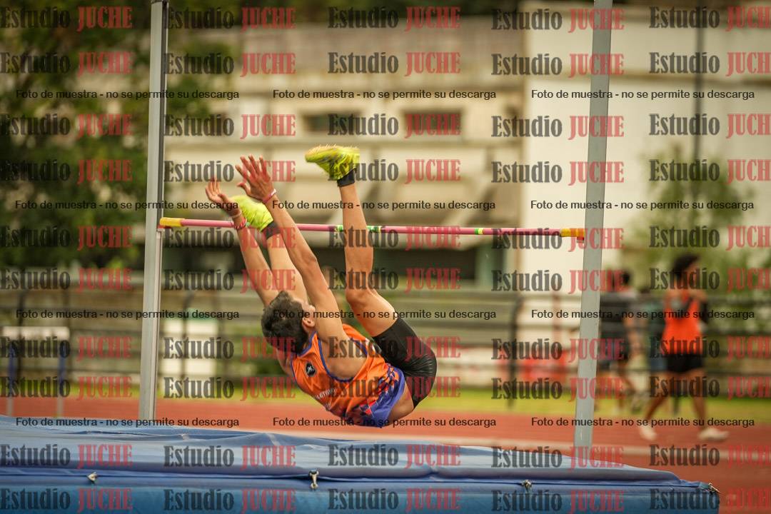 Fotos del salto en alto de varones - FINAL