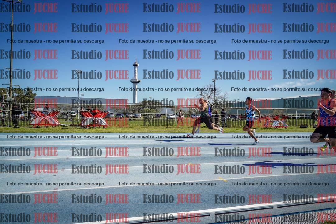 Fotos de los 100 m llanos de varones