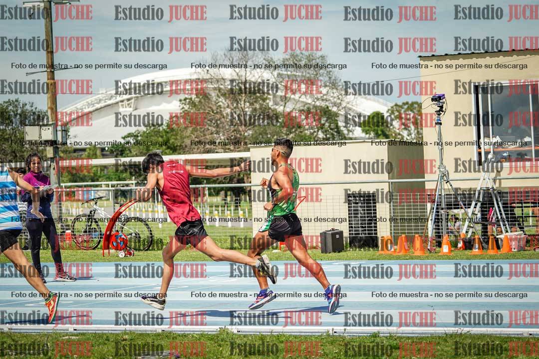 Fotos de los 1000 m llanos de varones