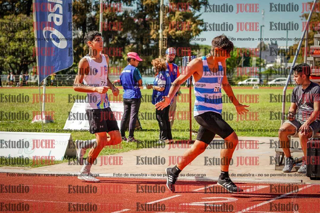 Fotos de los 600 m llanos de varones