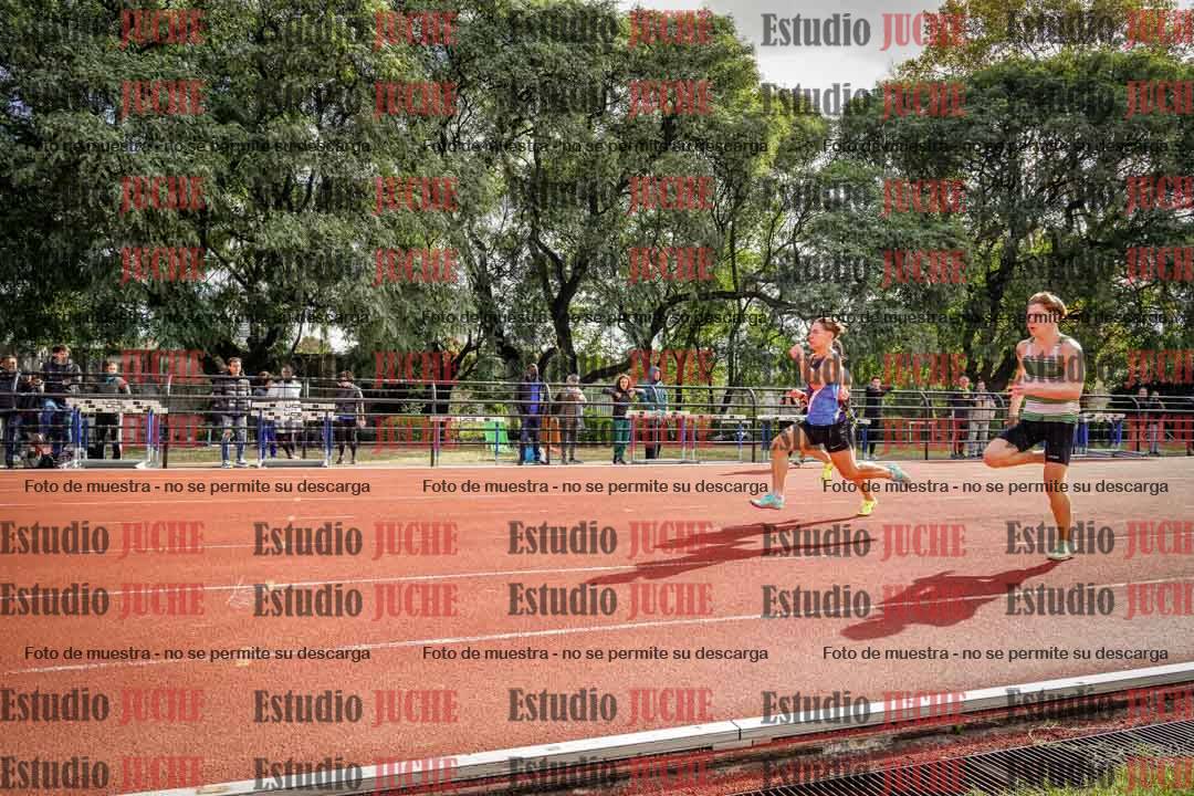 Fotos de los 100 m llanos de varones