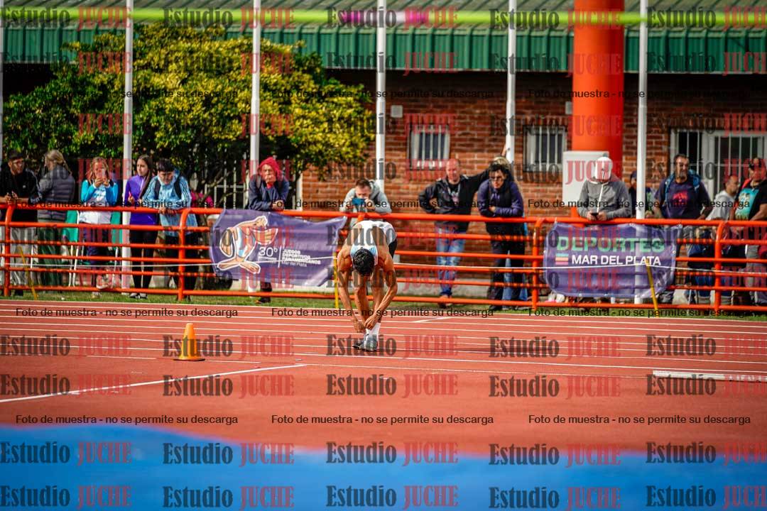 Fotos del salto en alto de varones - FINAL