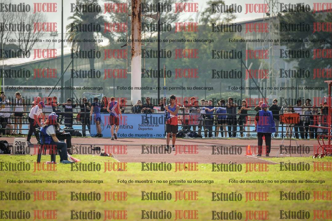 Fotos del lanzamiento de jabalina de varones