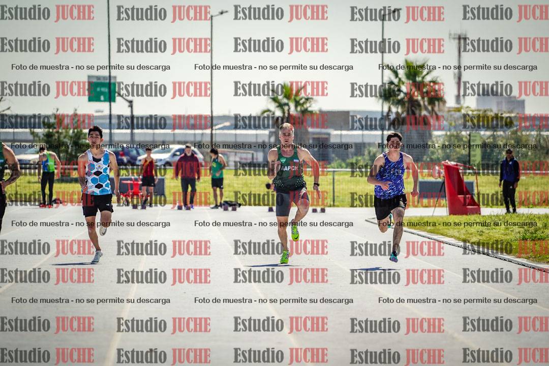 Fotos de los 100 m llanos de varones