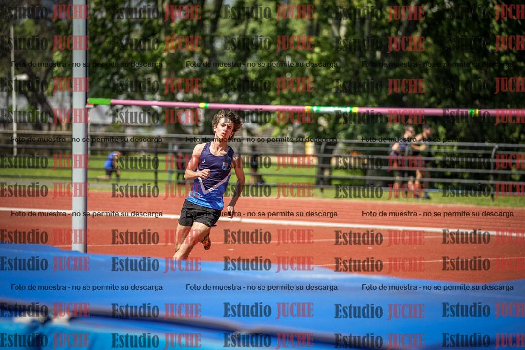 Fotos del salto en alto de varones
