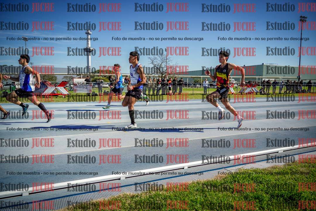 Fotos de los 100 m llanos de varones