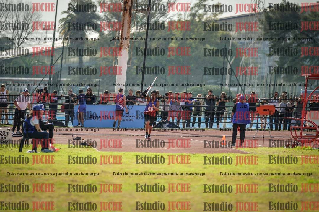 Fotos del lanzamiento de jabalina de varones