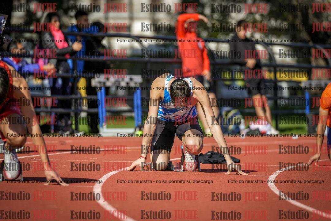 Fotos de los 200 m llanos de varones
