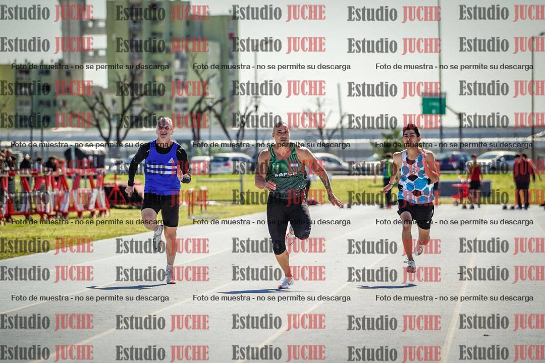Fotos de los 100 m llanos de varones