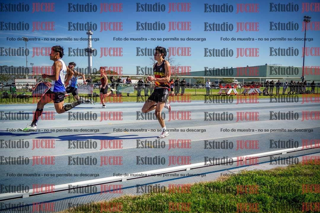 Fotos de los 100 m llanos de varones