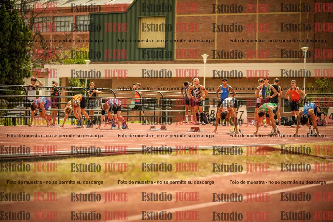 Fotos de los 100 m llanos de varones