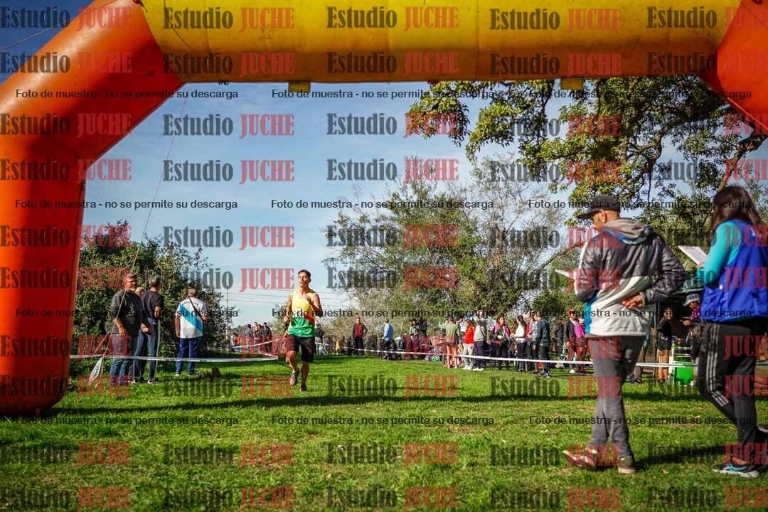 Fotos de la llegada del cross de 6000 m