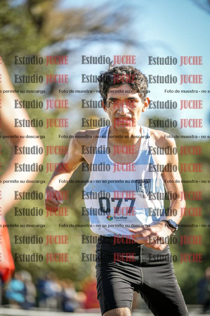 Fotos de la llegada del cross de 3000 m