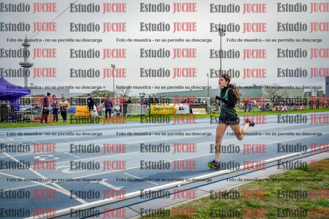 Fotos de los 800 m llanos de mujeres - U14