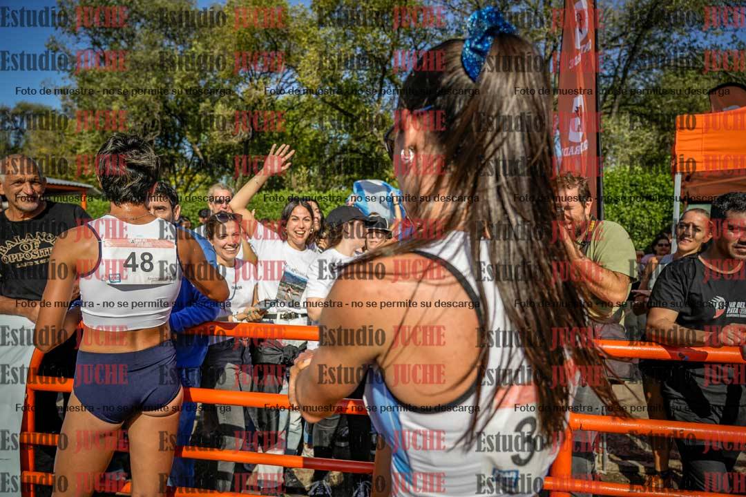 Fotos de algunos extras y podios del día 1