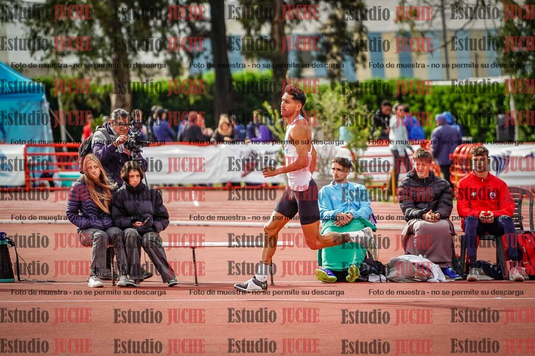 Fotos del salto en alto de varones - FINAL