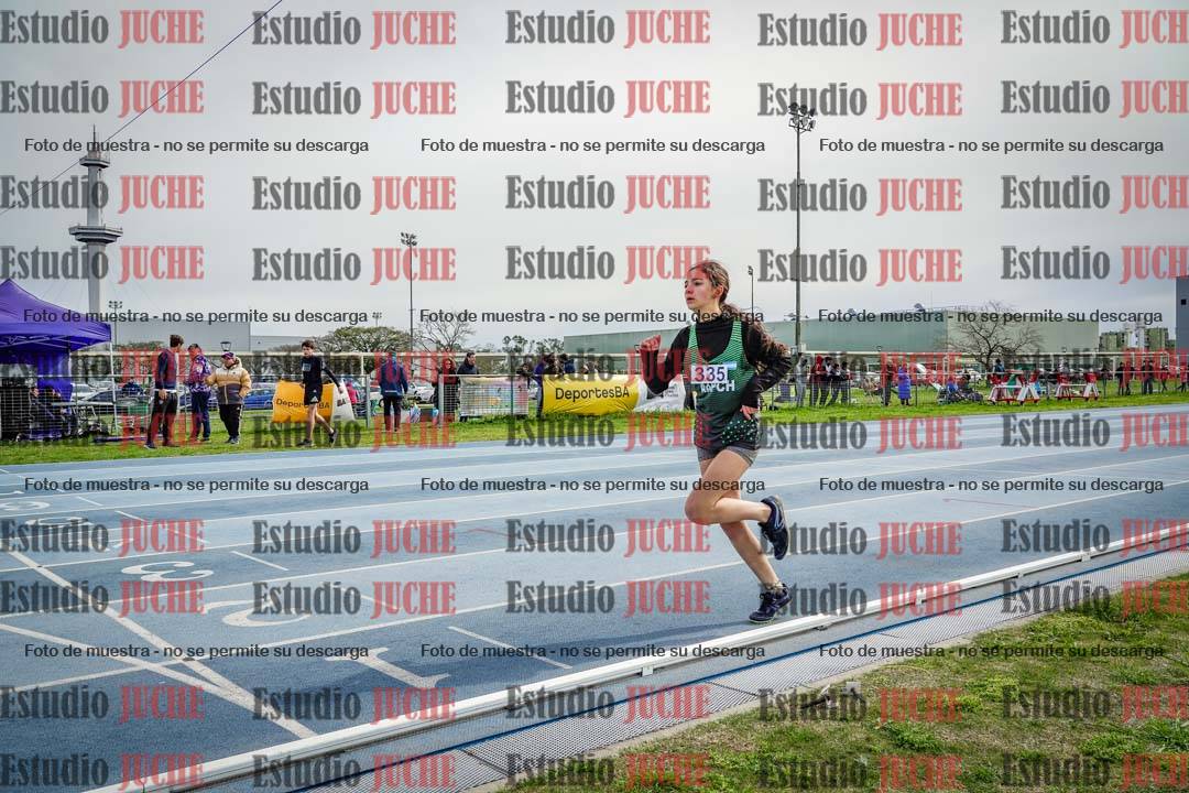 Fotos de los 800 m llanos de mujeres - U14