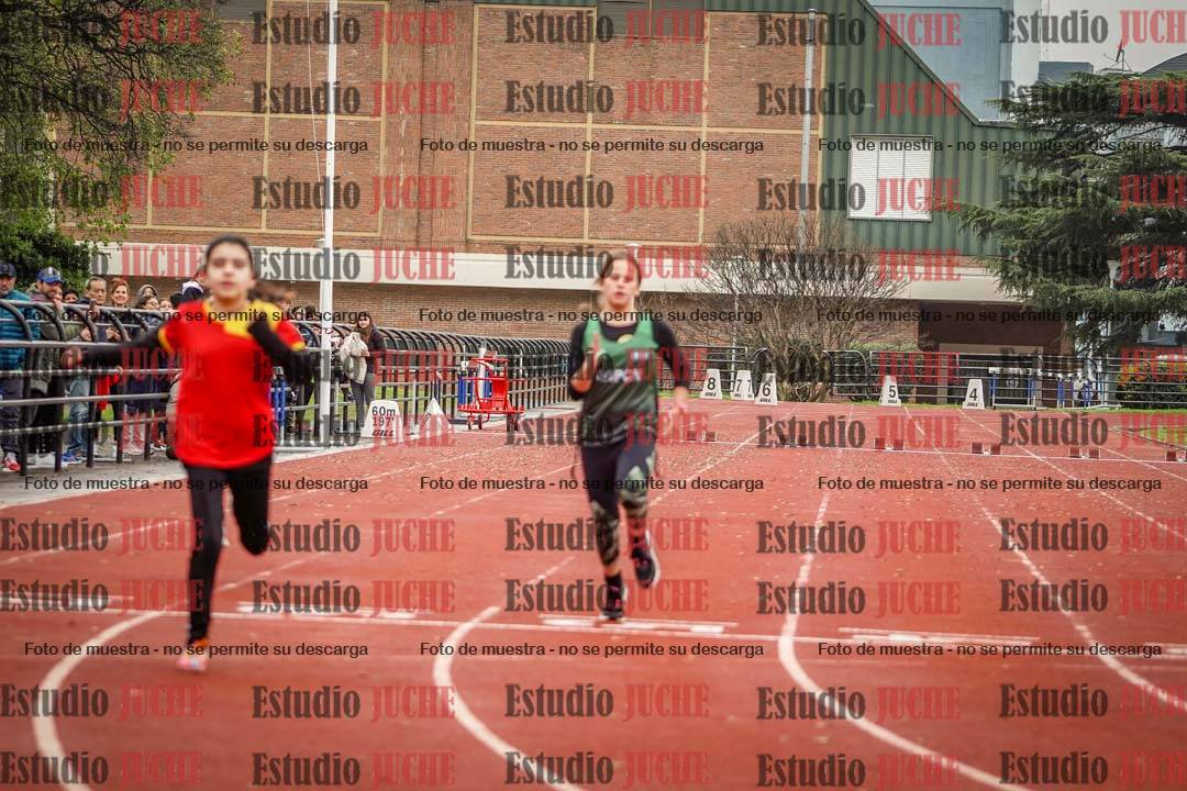 Fotos de los 50 m llanos de mujeres