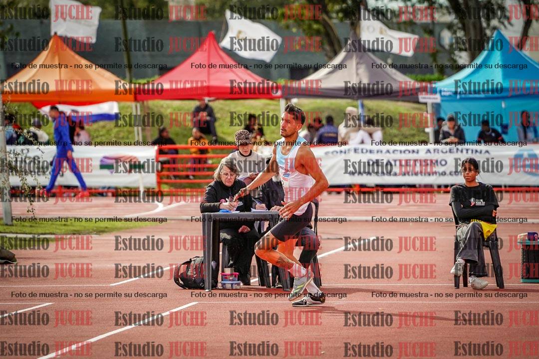 Fotos del salto en alto de varones - FINAL
