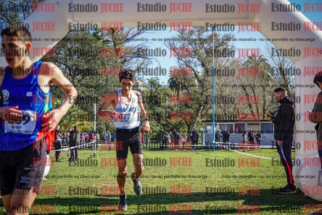 Fotos de la llegada del cross de 3000 m