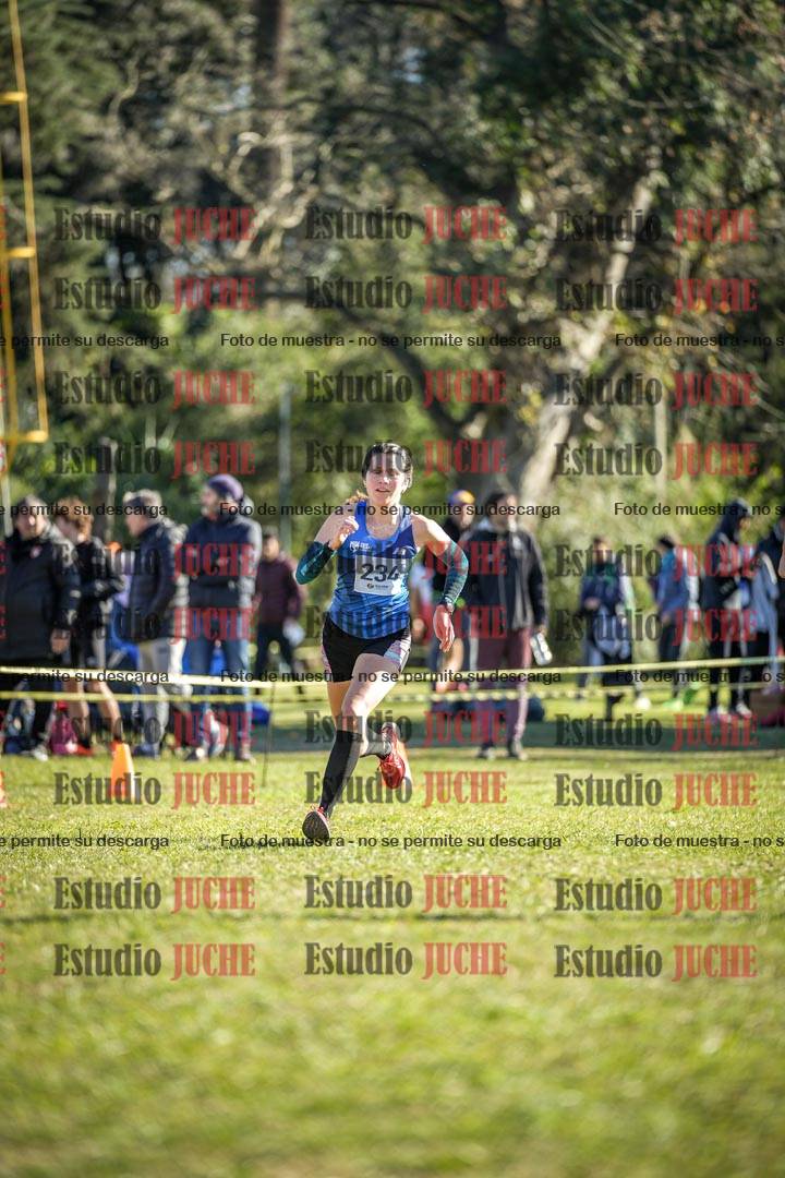 Fotos de la llegada del cross de 6000 m