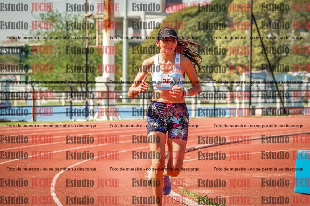 Fotos de los 1500 m llanos de mujeres