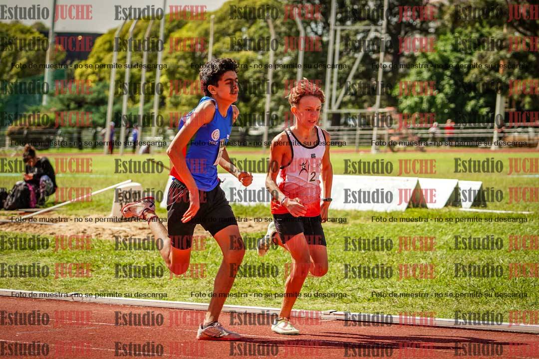 Fotos de los 600 m llanos de varones