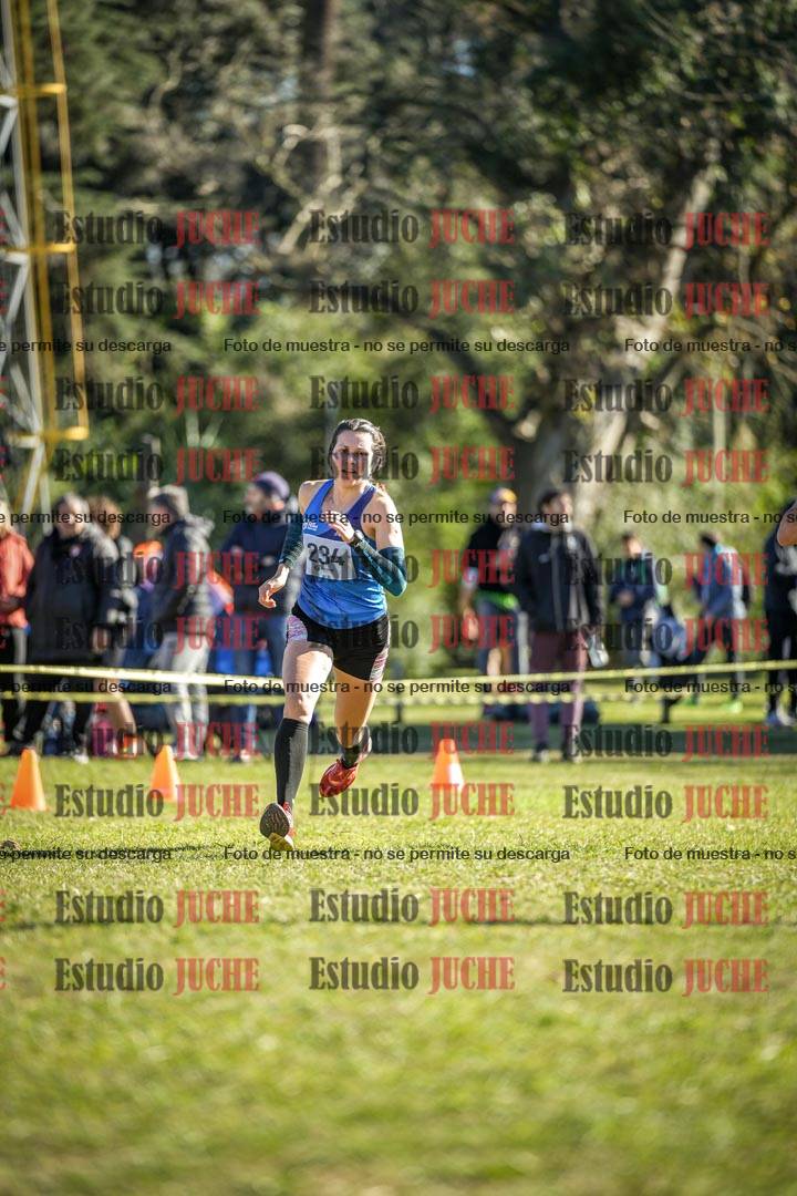 Fotos de la llegada del cross de 6000 m