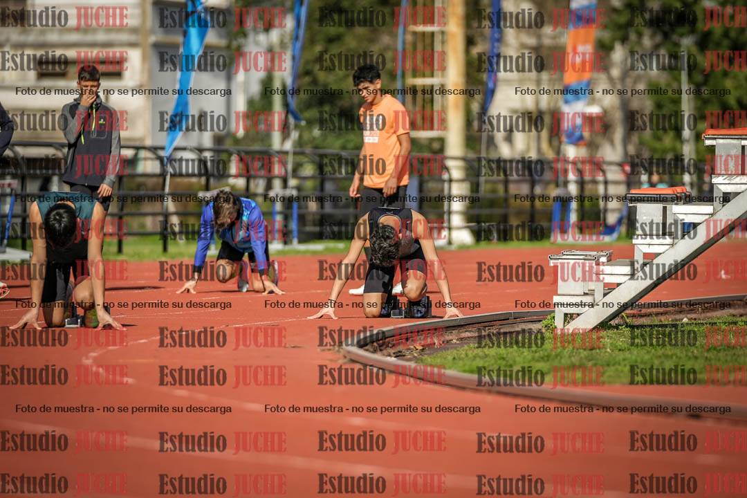 Fotos de los 200 m llanos de varones
