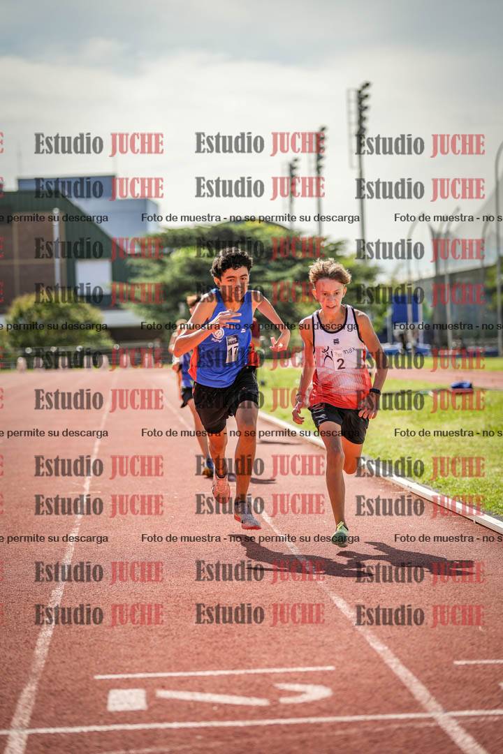Fotos de los 600 m llanos de varones