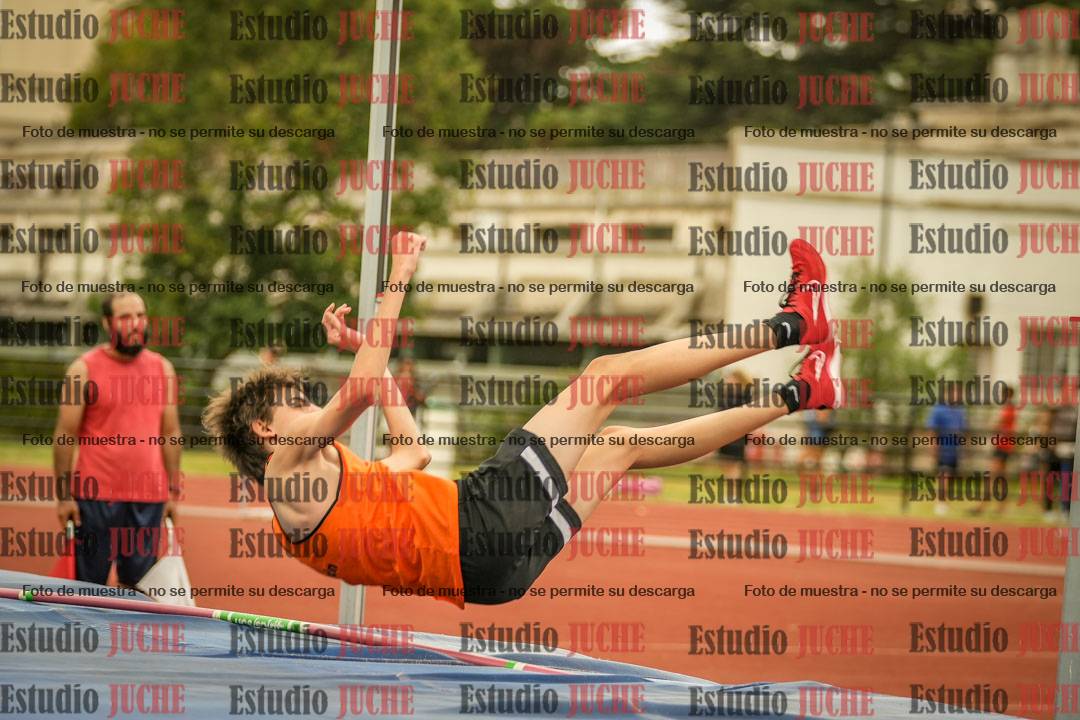 Fotos del salto en alto de varones - FINAL