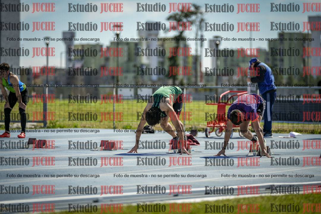 Fotos de los 100 m llanos de varones