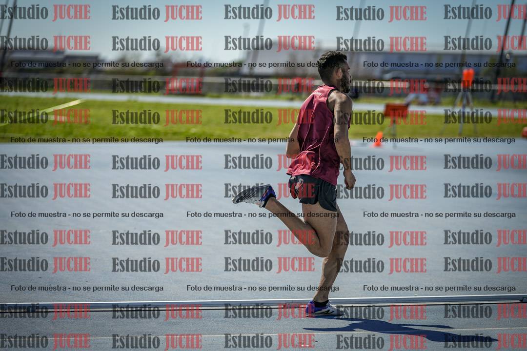 Fotos de los 800 m llanos de varones