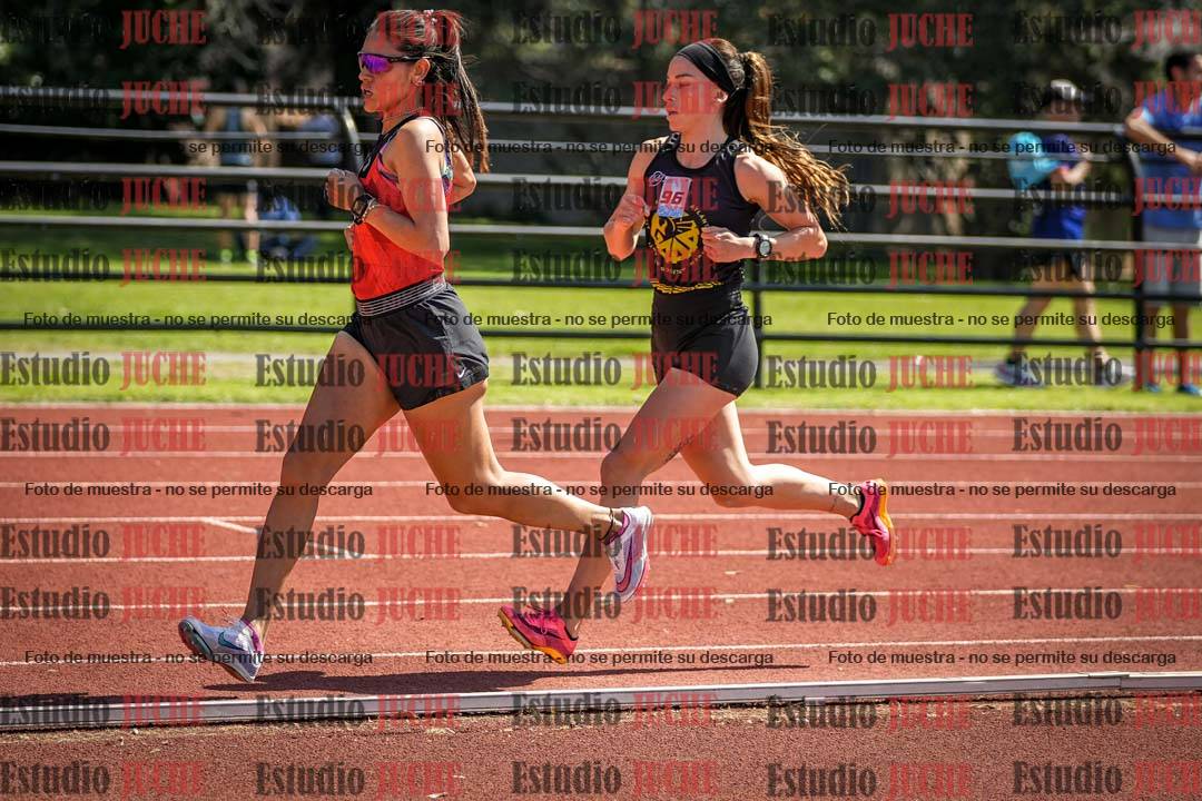 Fotos de los 1500 m llanos de mujeres