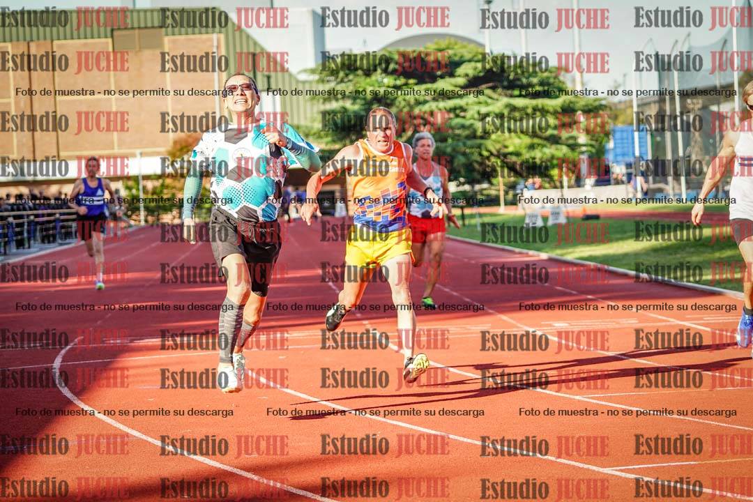 Fotos de los 100 m llanos de varones