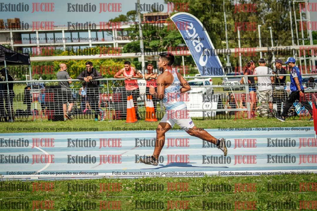 Fotos de los 1000 m llanos de varones