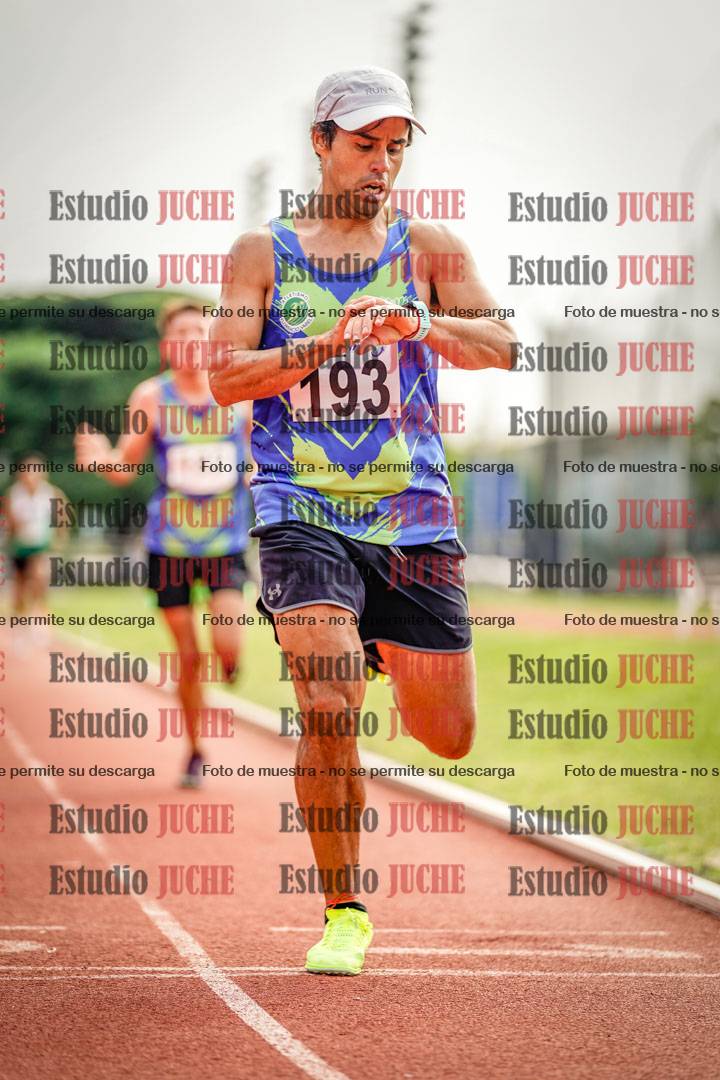 Fotos de los 3000 m llanos de varones