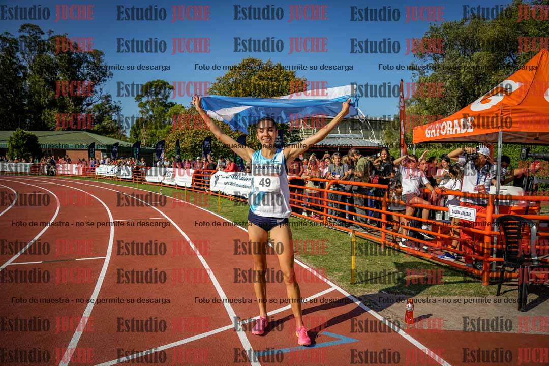 Fotos de algunos extras y podios del día 1
