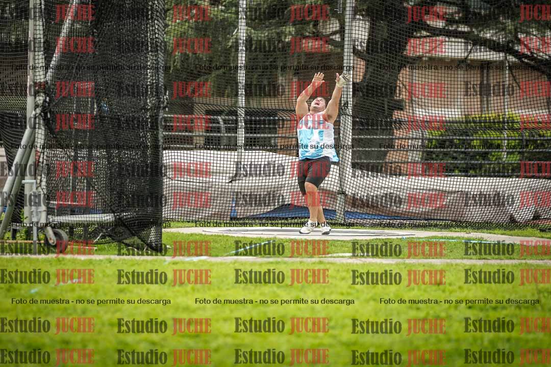 Fotos del lanzamiento de martillo de varones