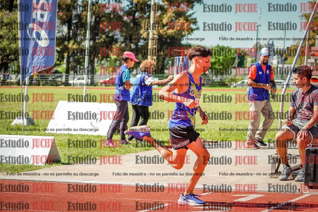 Fotos de los 600 m llanos de varones
