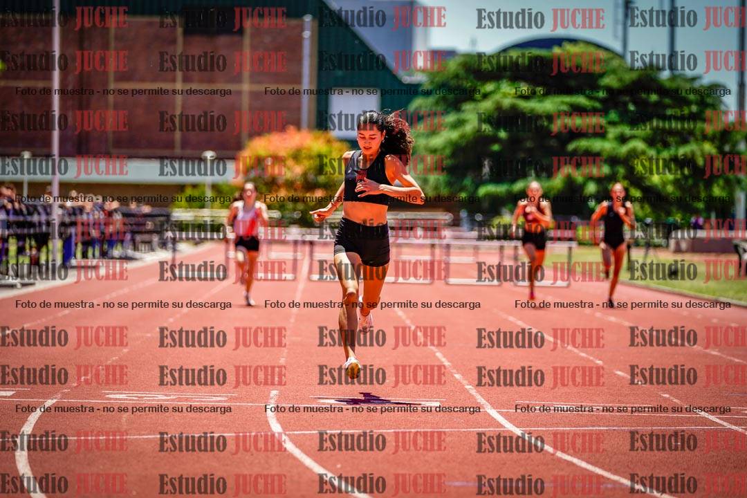 Fotos de los 400 m con vallas de mujeres