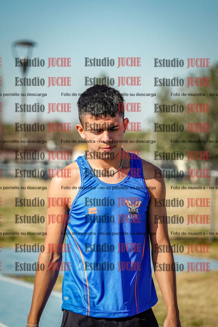 Fotos de los 400 m llanos de varones