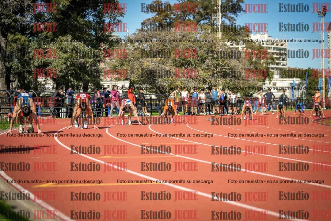 Fotos de los 200 m llanos de varones