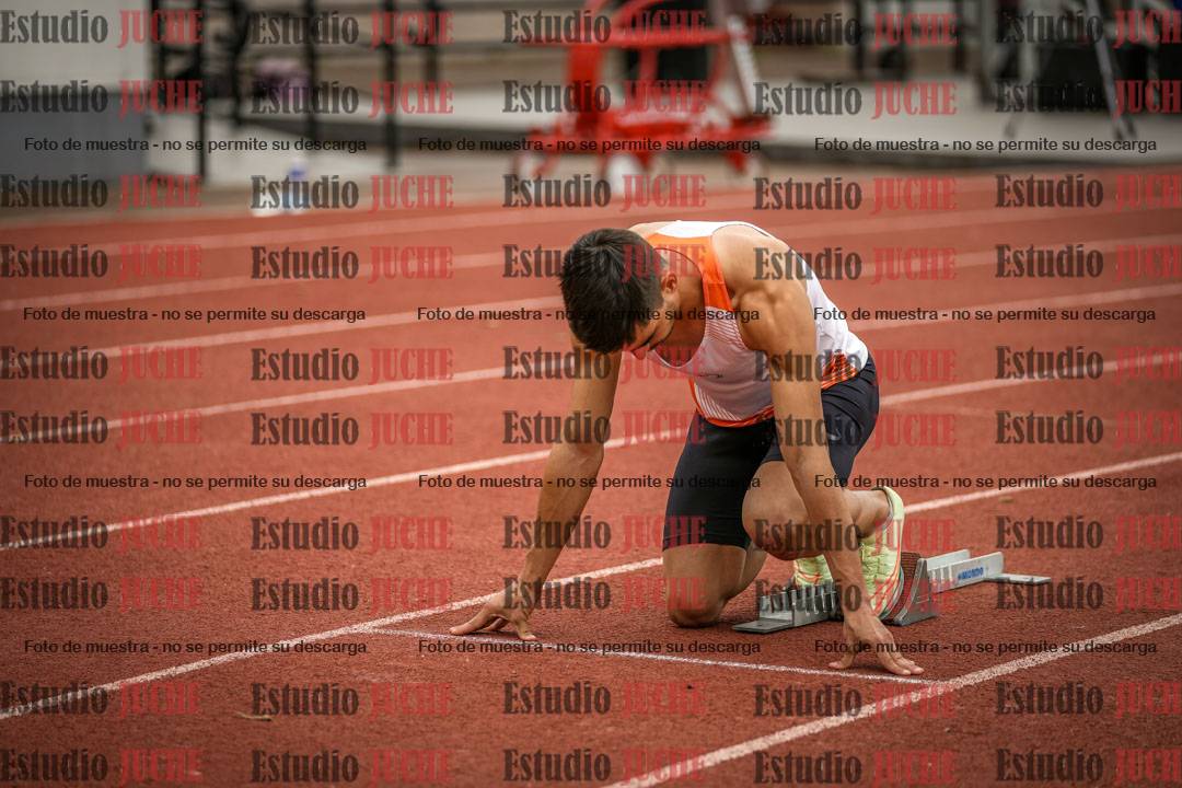 Fotos de los 400 m llanos de varones